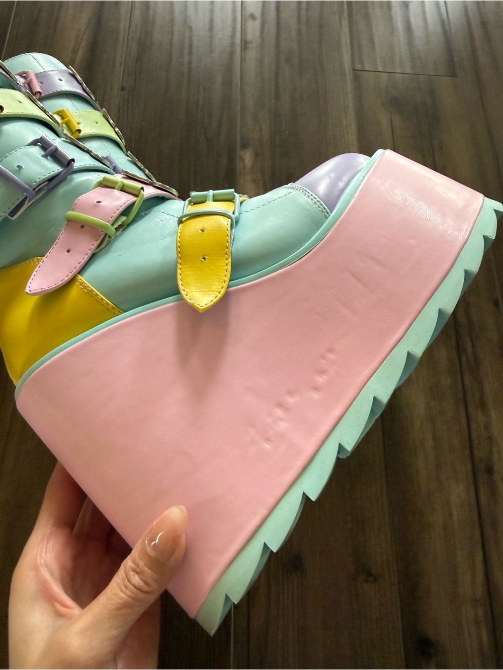 YRU Dune pastel butterfly buckles platform, rave boots - Picture 10 of 11